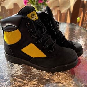 Timberland Boots Big Kids Size 6" Field Boots Waterproof Black & Yellow Size 6